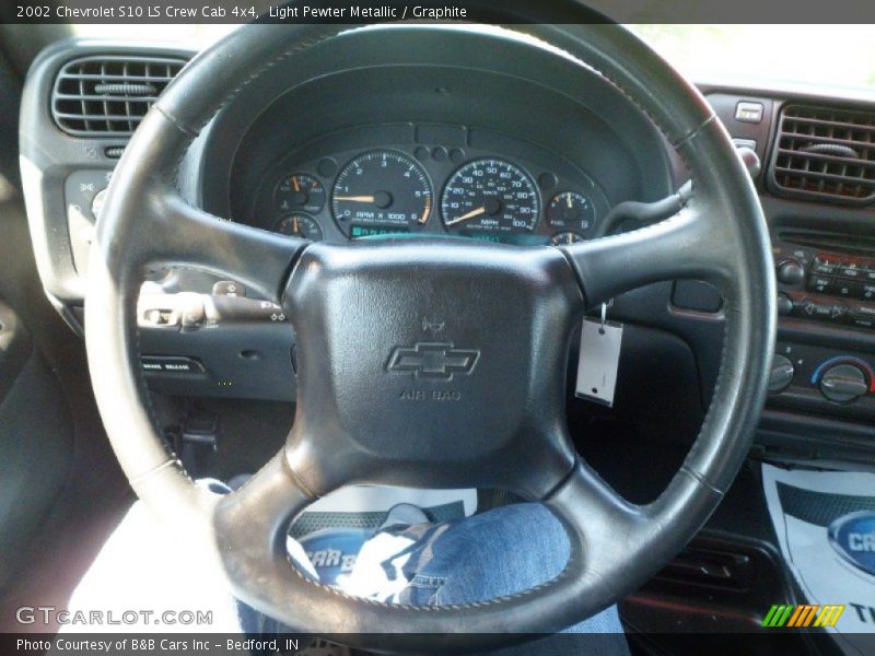 Light Pewter Metallic / Graphite 2002 Chevrolet S10 LS Crew Cab 4x4