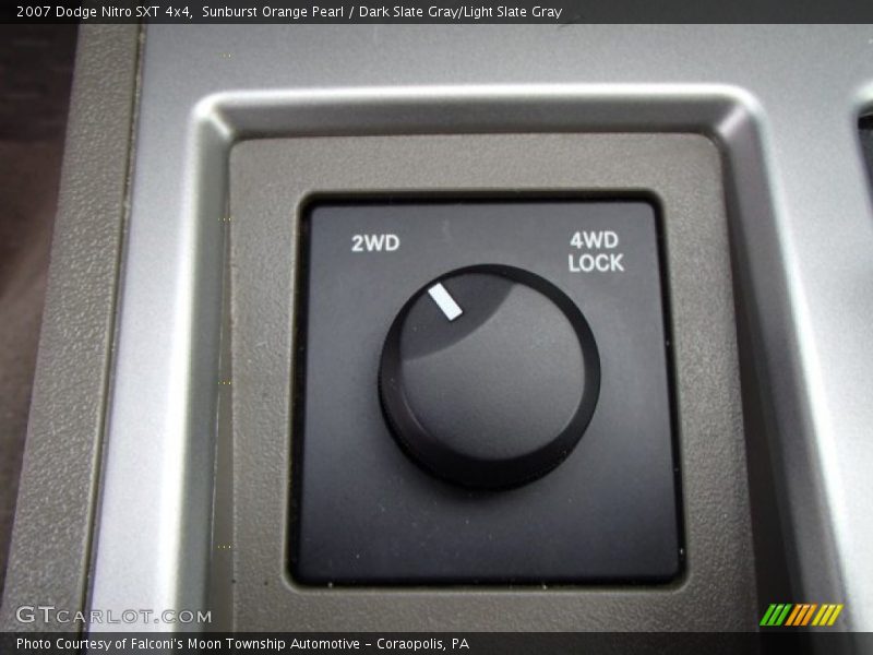 Sunburst Orange Pearl / Dark Slate Gray/Light Slate Gray 2007 Dodge Nitro SXT 4x4