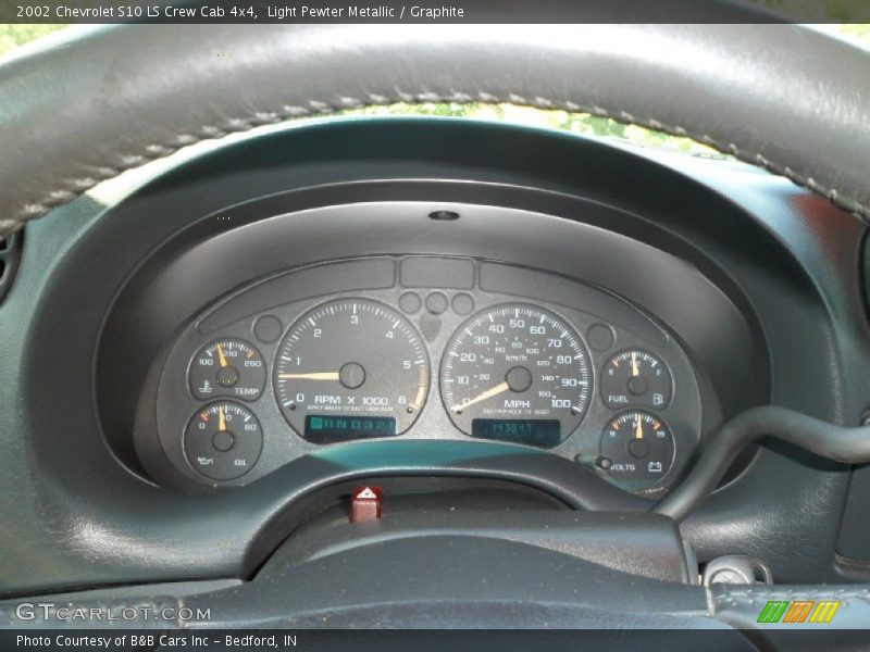 Light Pewter Metallic / Graphite 2002 Chevrolet S10 LS Crew Cab 4x4