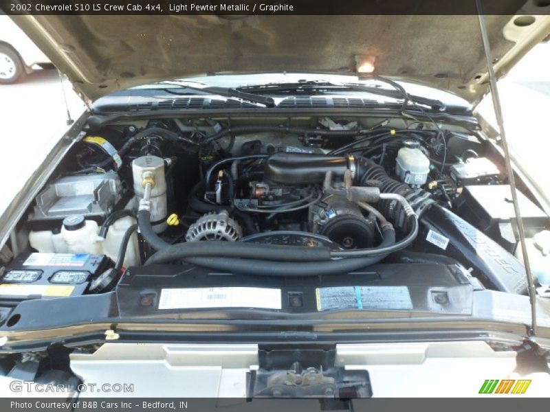 Light Pewter Metallic / Graphite 2002 Chevrolet S10 LS Crew Cab 4x4