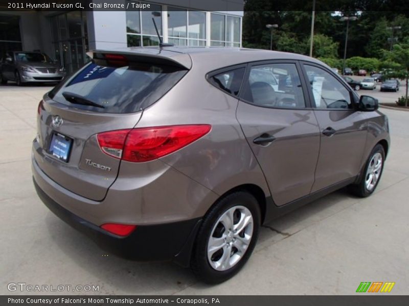 Chai Bronze / Taupe 2011 Hyundai Tucson GL