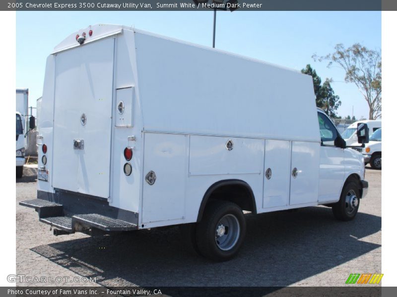 Summit White / Medium Dark Pewter 2005 Chevrolet Express 3500 Cutaway Utility Van