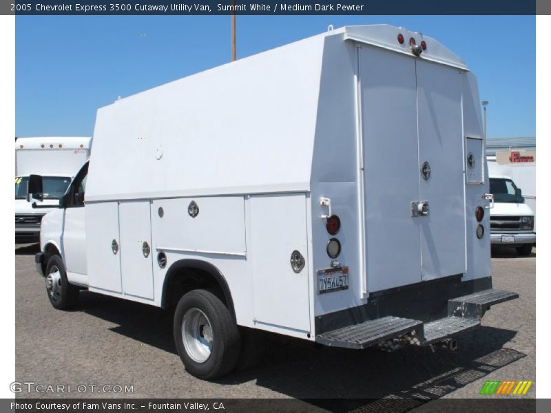 Summit White / Medium Dark Pewter 2005 Chevrolet Express 3500 Cutaway Utility Van