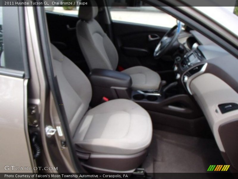 Chai Bronze / Taupe 2011 Hyundai Tucson GL