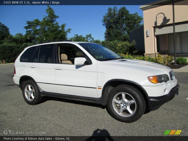 Alpine White / Beige 2003 BMW X5 3.0i