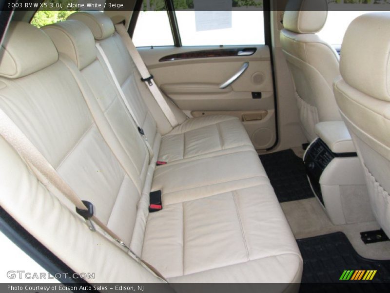 Alpine White / Beige 2003 BMW X5 3.0i