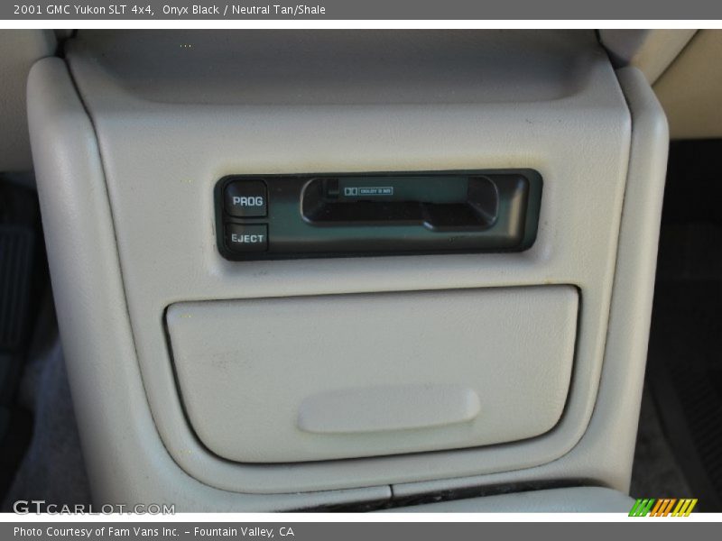 Onyx Black / Neutral Tan/Shale 2001 GMC Yukon SLT 4x4