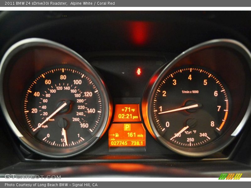Alpine White / Coral Red 2011 BMW Z4 sDrive30i Roadster