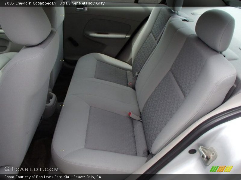 Ultra Silver Metallic / Gray 2005 Chevrolet Cobalt Sedan