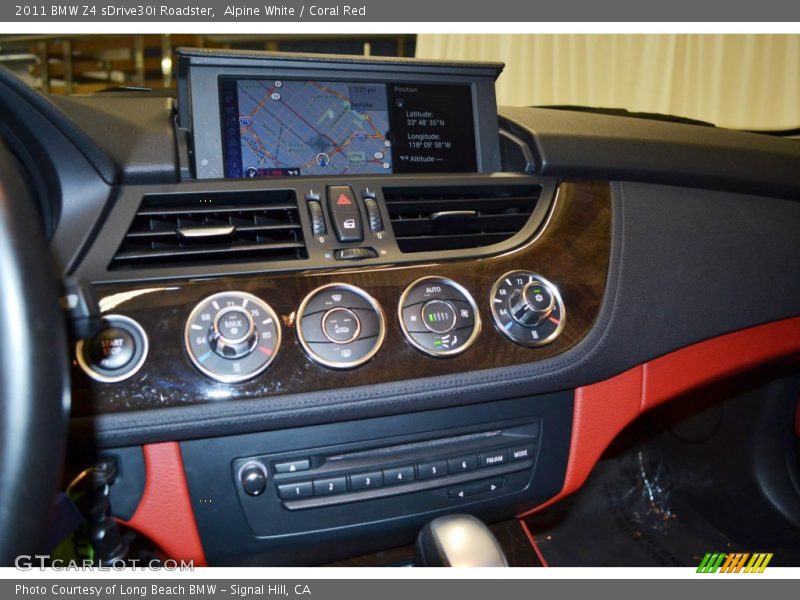 Alpine White / Coral Red 2011 BMW Z4 sDrive30i Roadster