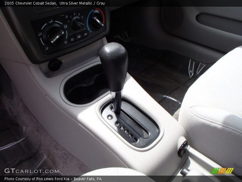 Ultra Silver Metallic / Gray 2005 Chevrolet Cobalt Sedan