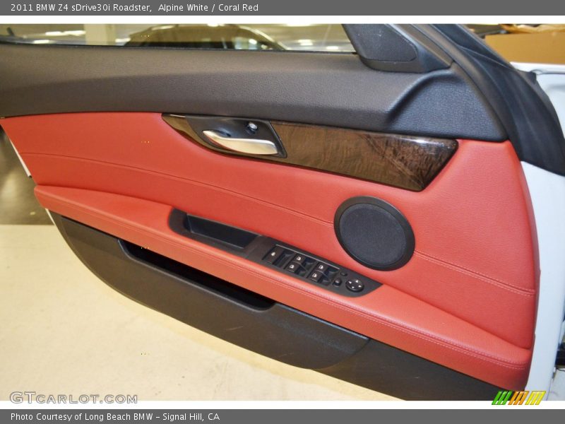 Alpine White / Coral Red 2011 BMW Z4 sDrive30i Roadster