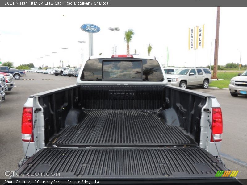 Radiant Silver / Charcoal 2011 Nissan Titan SV Crew Cab