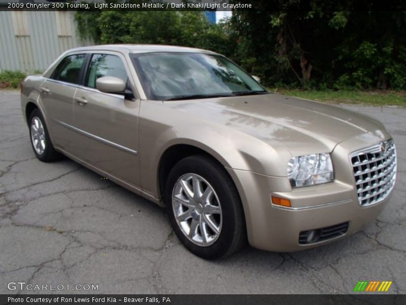 Light Sandstone Metallic / Dark Khaki/Light Graystone 2009 Chrysler 300 Touring