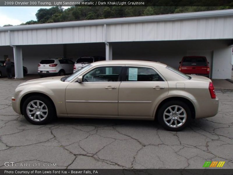 Light Sandstone Metallic / Dark Khaki/Light Graystone 2009 Chrysler 300 Touring