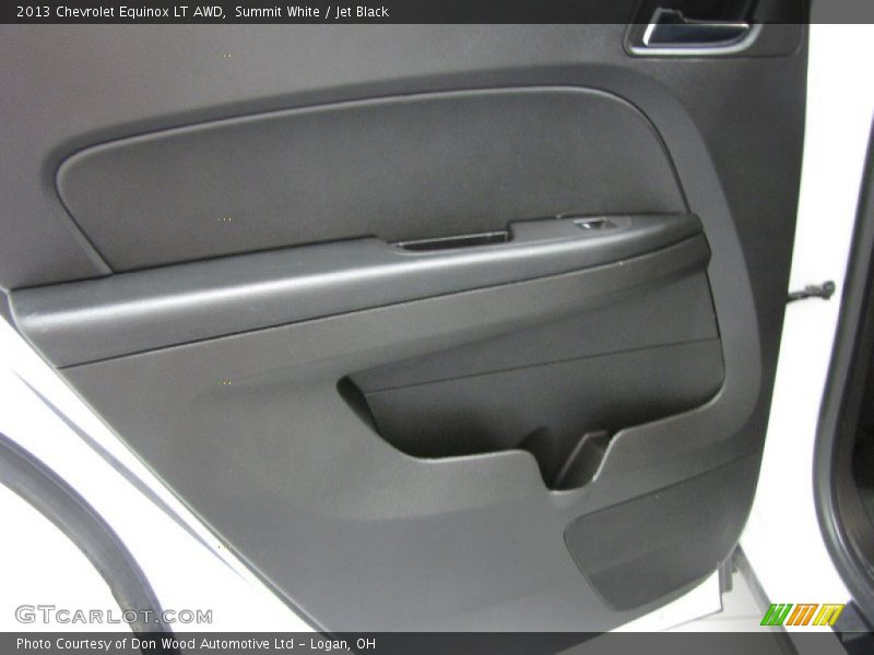 Summit White / Jet Black 2013 Chevrolet Equinox LT AWD
