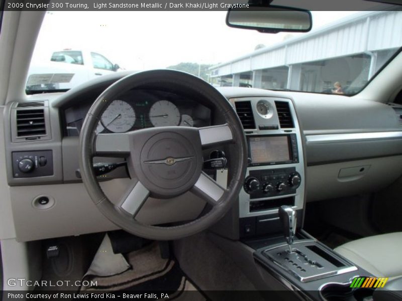 Light Sandstone Metallic / Dark Khaki/Light Graystone 2009 Chrysler 300 Touring