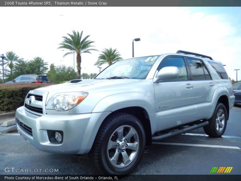 Front 3/4 View of 2008 4Runner SR5