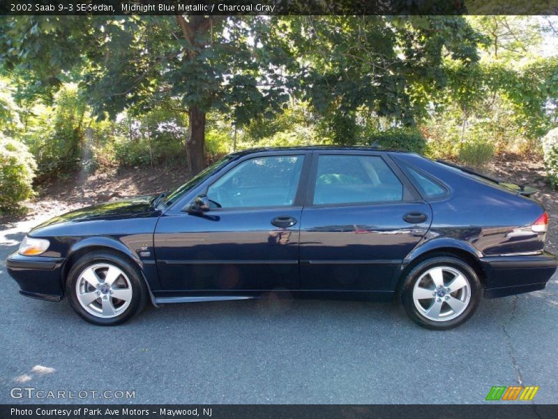 Midnight Blue Metallic / Charcoal Gray 2002 Saab 9-3 SE Sedan