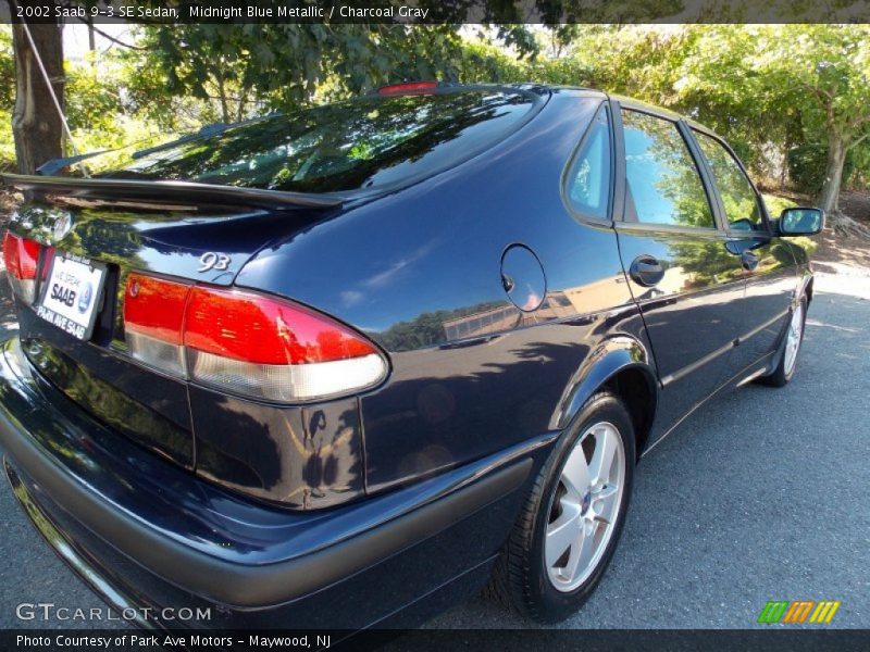 Midnight Blue Metallic / Charcoal Gray 2002 Saab 9-3 SE Sedan