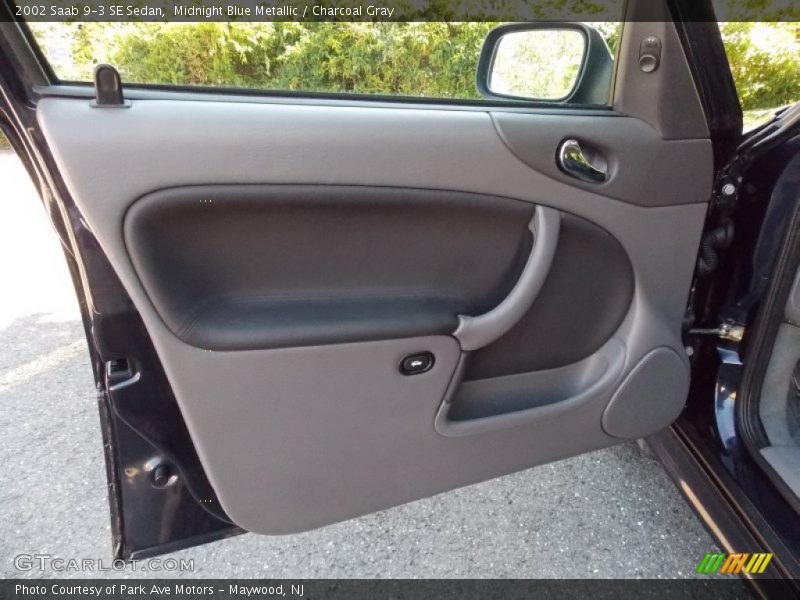 Midnight Blue Metallic / Charcoal Gray 2002 Saab 9-3 SE Sedan
