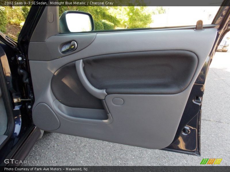 Midnight Blue Metallic / Charcoal Gray 2002 Saab 9-3 SE Sedan