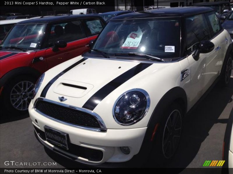 Pepper White / Carbon Black 2013 Mini Cooper S Hardtop