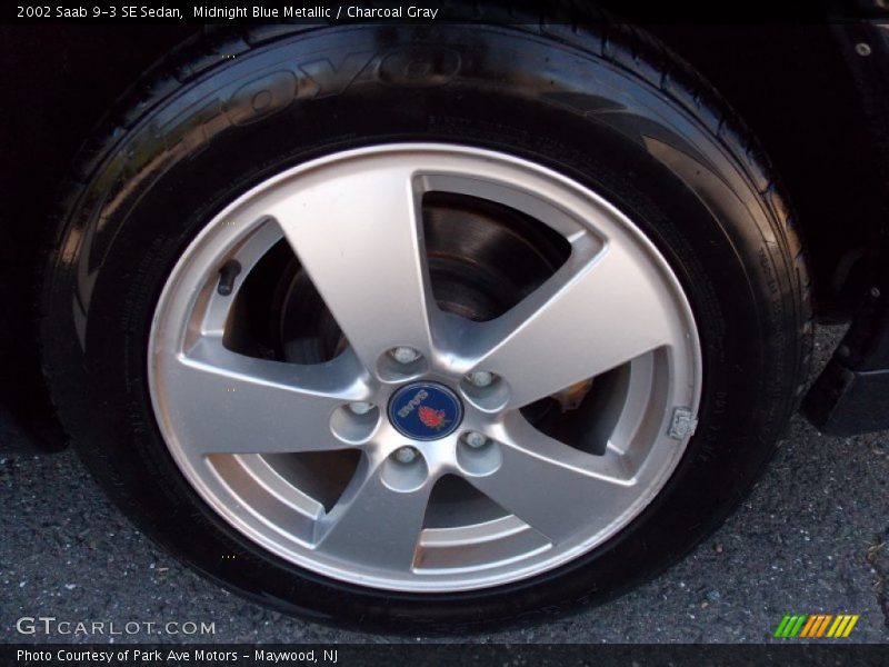 Midnight Blue Metallic / Charcoal Gray 2002 Saab 9-3 SE Sedan
