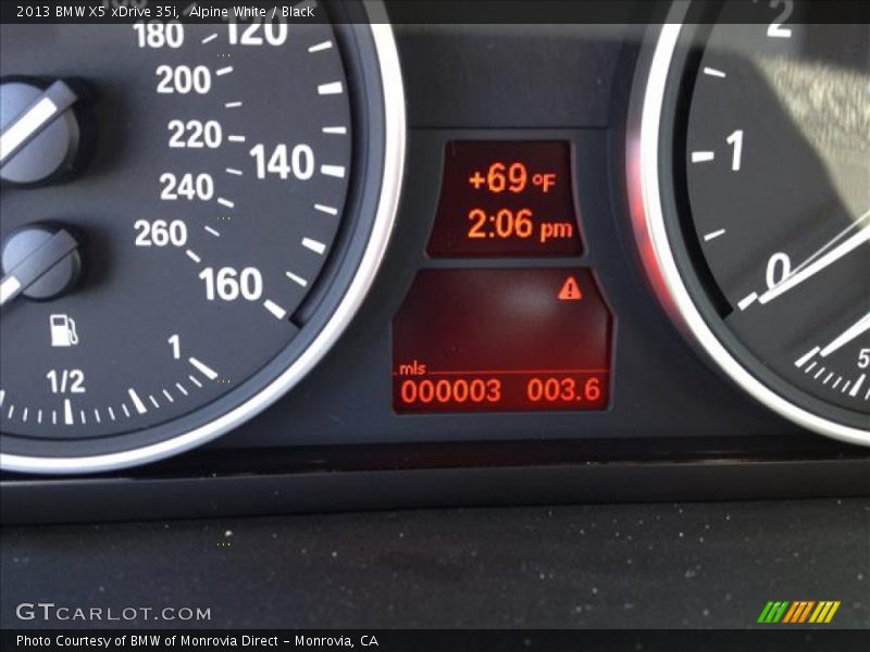 Alpine White / Black 2013 BMW X5 xDrive 35i