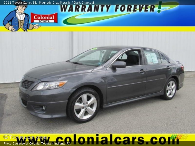 Magnetic Gray Metallic / Dark Charcoal 2011 Toyota Camry SE