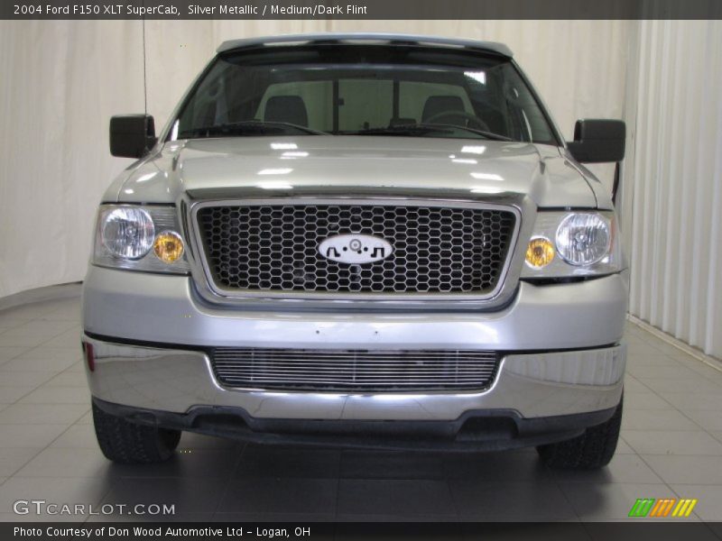 Silver Metallic / Medium/Dark Flint 2004 Ford F150 XLT SuperCab