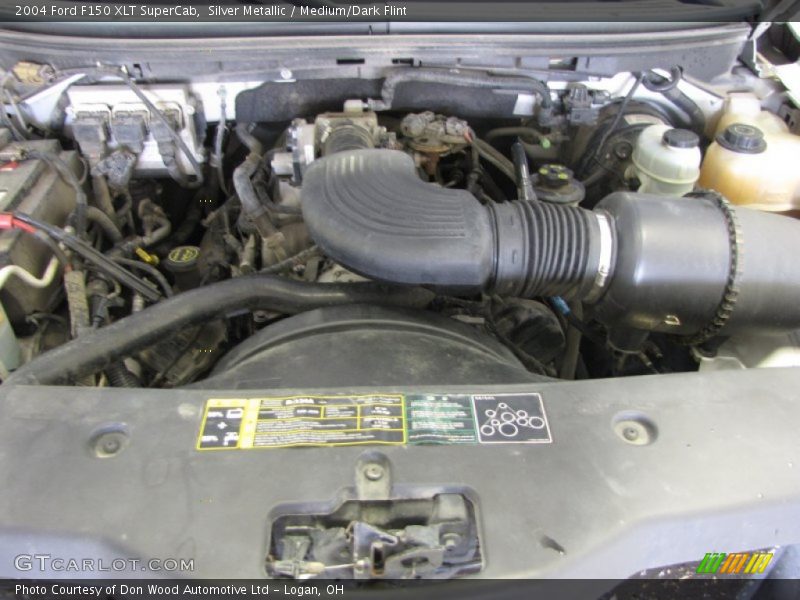 Silver Metallic / Medium/Dark Flint 2004 Ford F150 XLT SuperCab