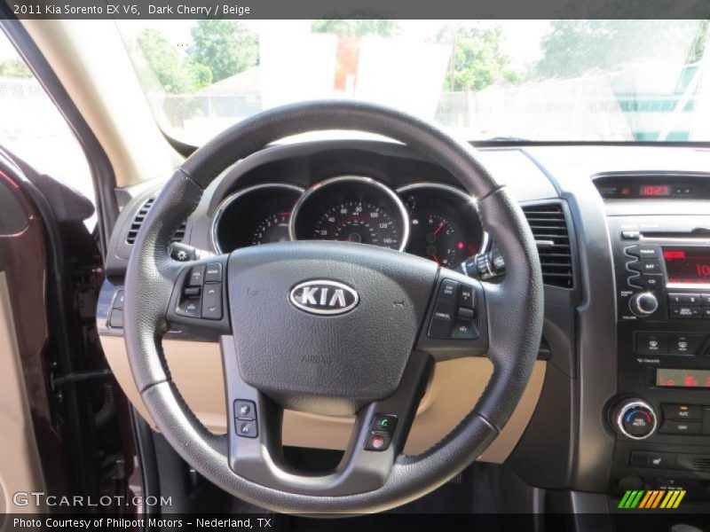 Dark Cherry / Beige 2011 Kia Sorento EX V6