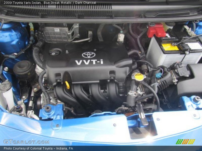 Blue Streak Metallic / Dark Charcoal 2009 Toyota Yaris Sedan