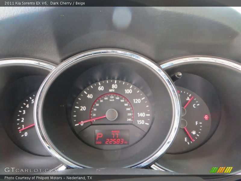 Dark Cherry / Beige 2011 Kia Sorento EX V6