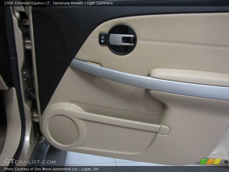 Sandstone Metallic / Light Cashmere 2006 Chevrolet Equinox LT