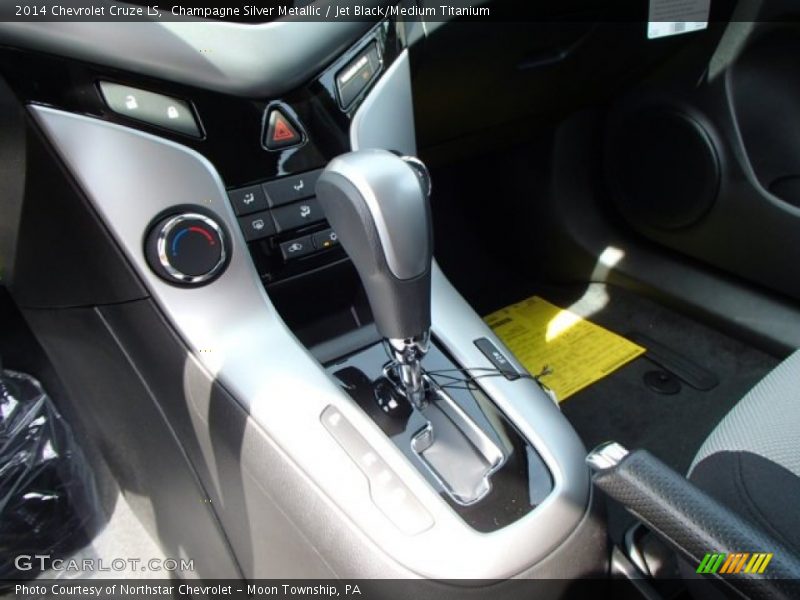 Champagne Silver Metallic / Jet Black/Medium Titanium 2014 Chevrolet Cruze LS