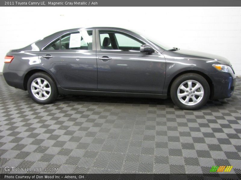 Magnetic Gray Metallic / Ash 2011 Toyota Camry LE