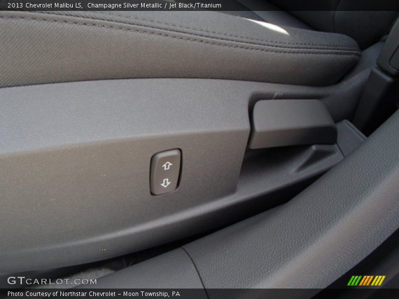 Champagne Silver Metallic / Jet Black/Titanium 2013 Chevrolet Malibu LS