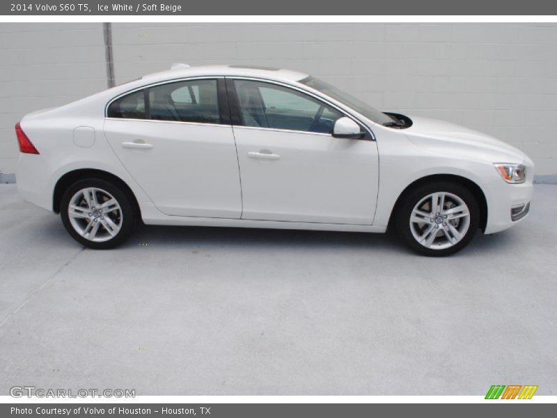 Ice White / Soft Beige 2014 Volvo S60 T5