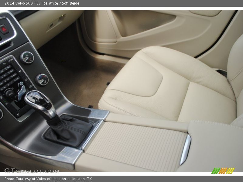 Ice White / Soft Beige 2014 Volvo S60 T5