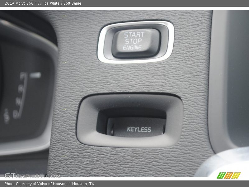 Ice White / Soft Beige 2014 Volvo S60 T5