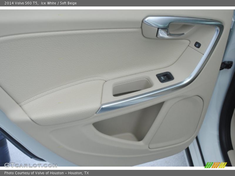 Ice White / Soft Beige 2014 Volvo S60 T5