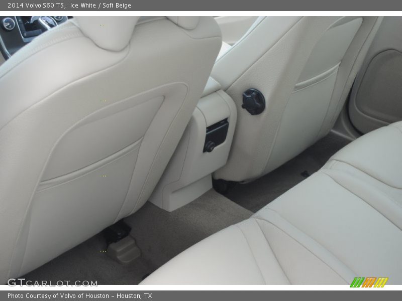 Ice White / Soft Beige 2014 Volvo S60 T5