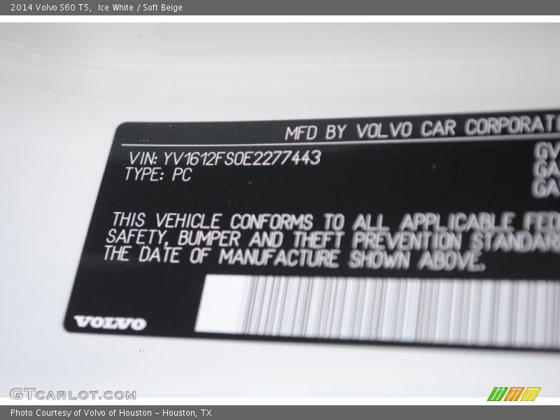 Ice White / Soft Beige 2014 Volvo S60 T5
