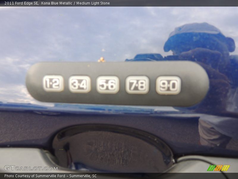 Kona Blue Metallic / Medium Light Stone 2011 Ford Edge SE