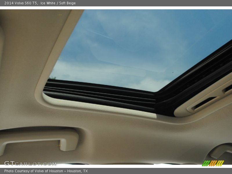 Ice White / Soft Beige 2014 Volvo S60 T5