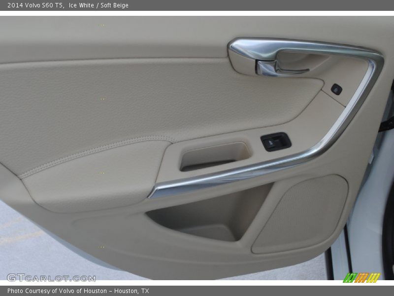 Ice White / Soft Beige 2014 Volvo S60 T5