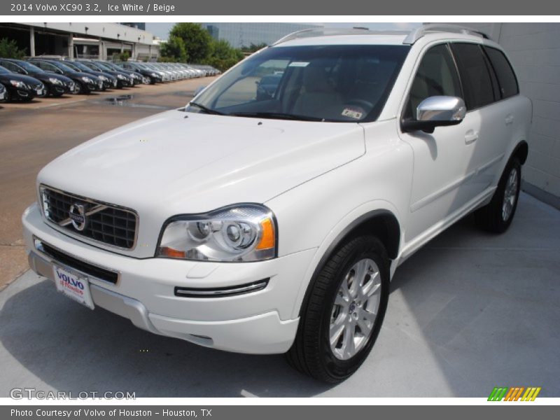 Ice White / Beige 2014 Volvo XC90 3.2
