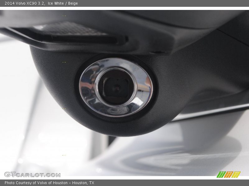 Ice White / Beige 2014 Volvo XC90 3.2